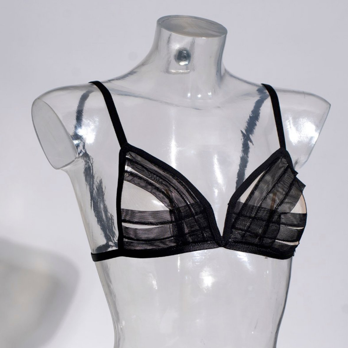 Linguine Bra Isosceles Lingerie